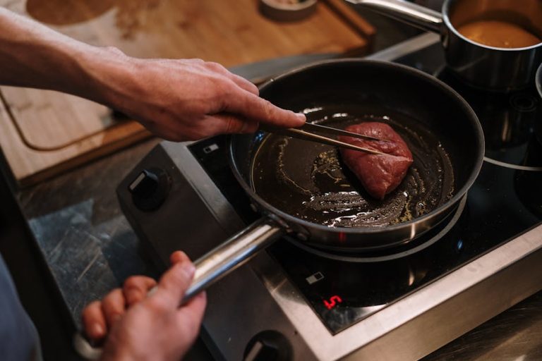 Best roasting pans reviewed