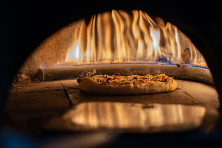 How to use a pizza stone in a home oven