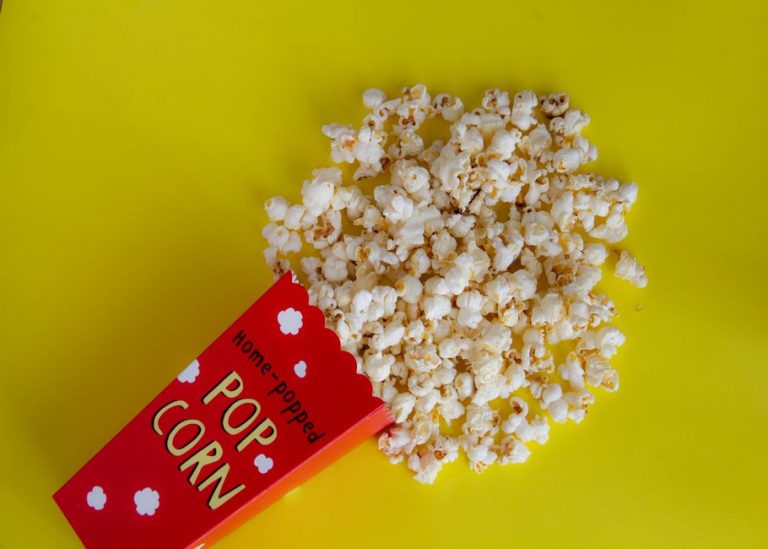 How to season popcorn without it going soggy