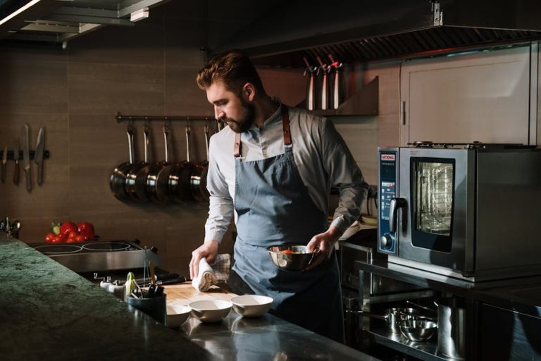 How to set up a functional kitchen workstation